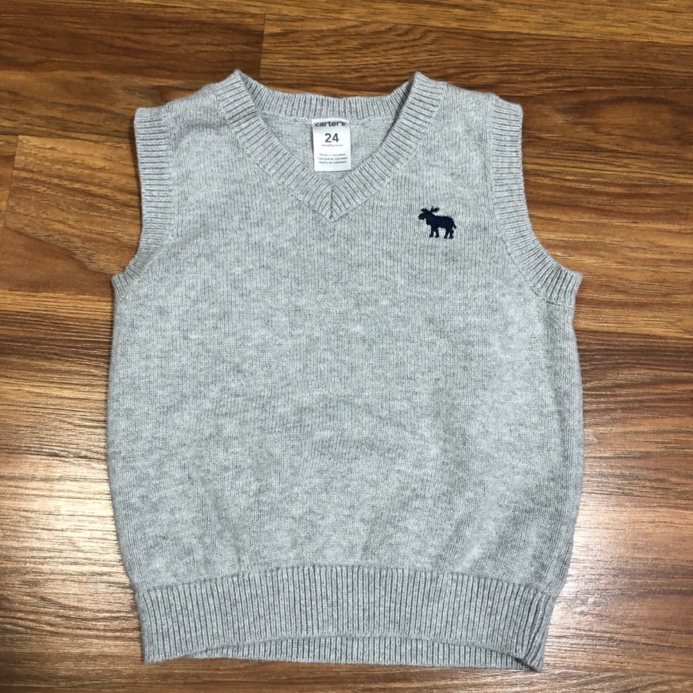 Carter’s Boys 24M gray short sleeve sweater vest